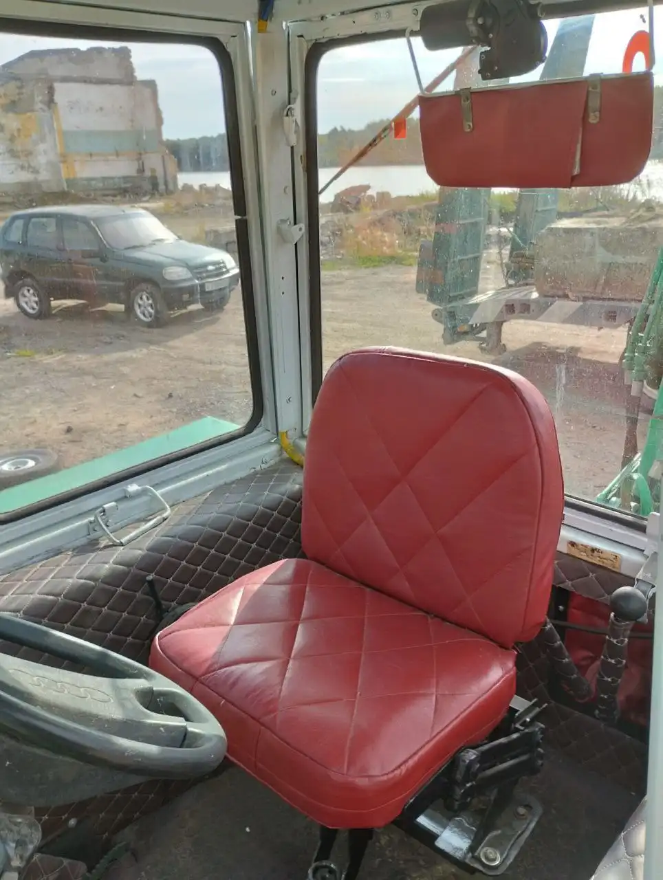 Продам экскаватор ЭО-2621 1989 года после капитального ремонта - Запчасти в Иркутск