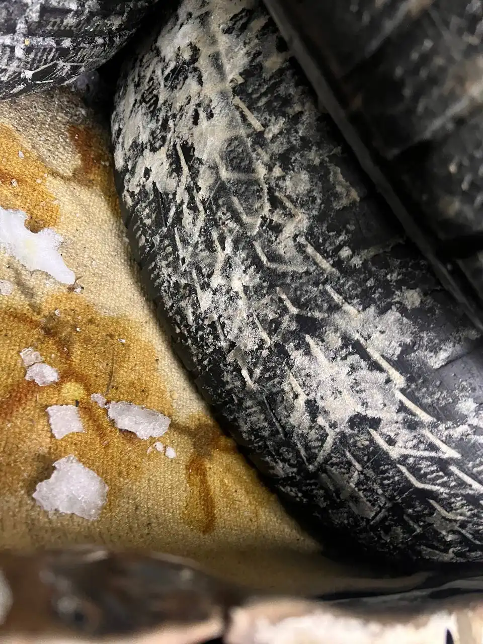 Продажа зимней резины R14 на докатах - Шины и диски (Запчасти) в Иркутск