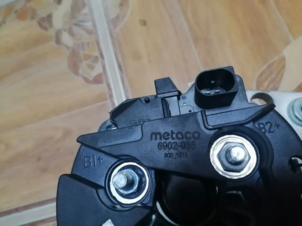 Генератор на легковые автомобили Audi, Skoda, Volkswagen - Автозапчасти для легковых автомобилей (Запчасти) в Иркутск