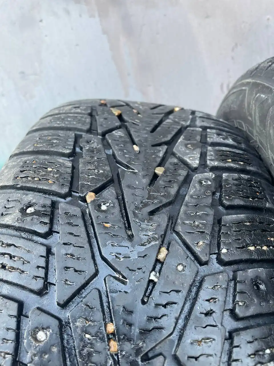 Нокиан Хакапелита7 215/60 R17 шина - Шины и диски (Запчасти) в Иркутск