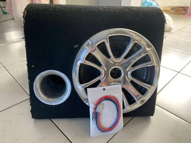 Продам активный саб - Запчасти для сельхозтехники в Иркутск