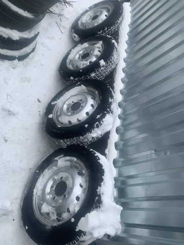 Продам колеса на Ниву - частное объявление в Иркутск