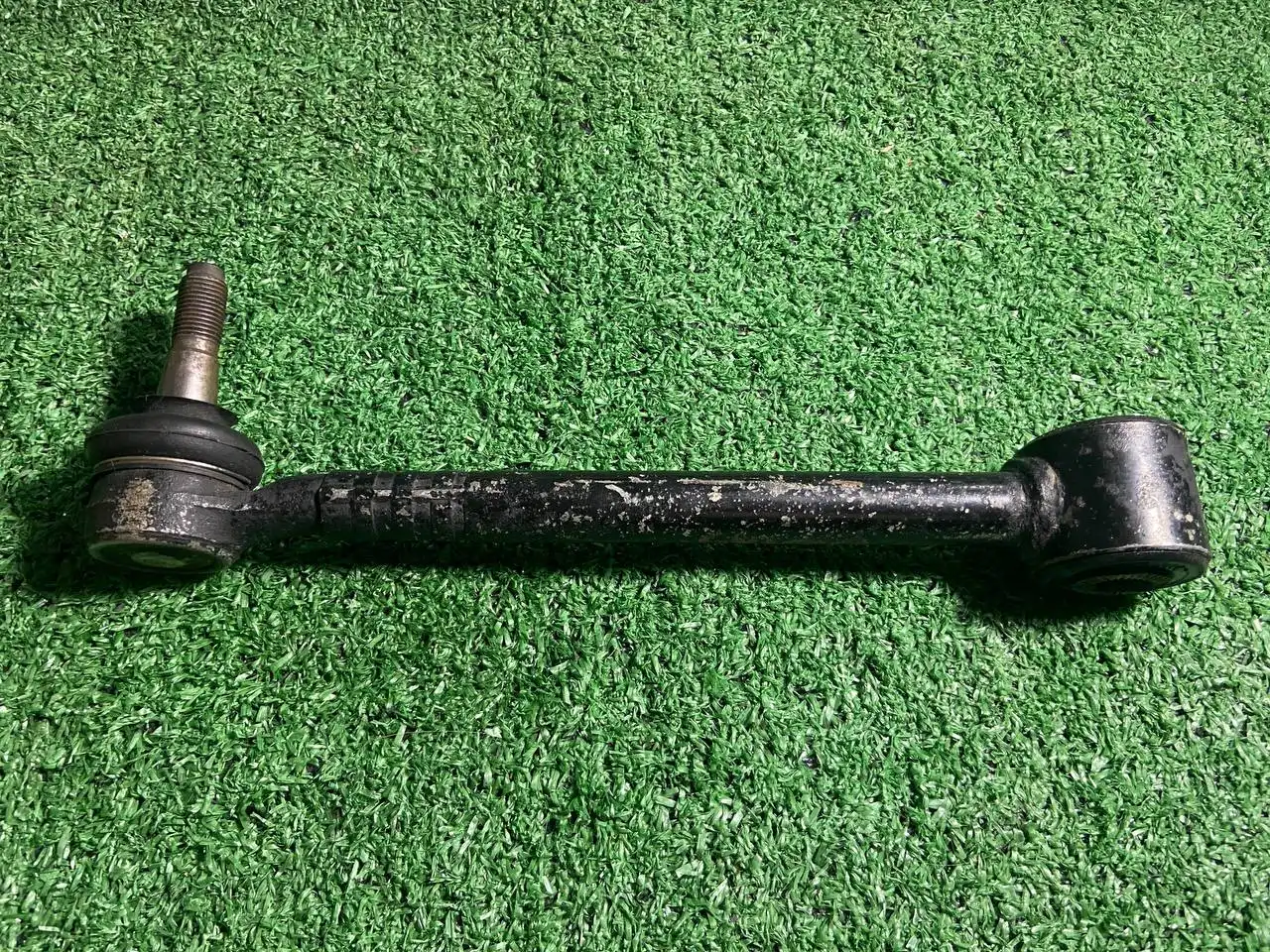 Задняя поперечная тяга Cresta JZX100 - Подвеска и рулевое управление (Запчасти) в Иркутск