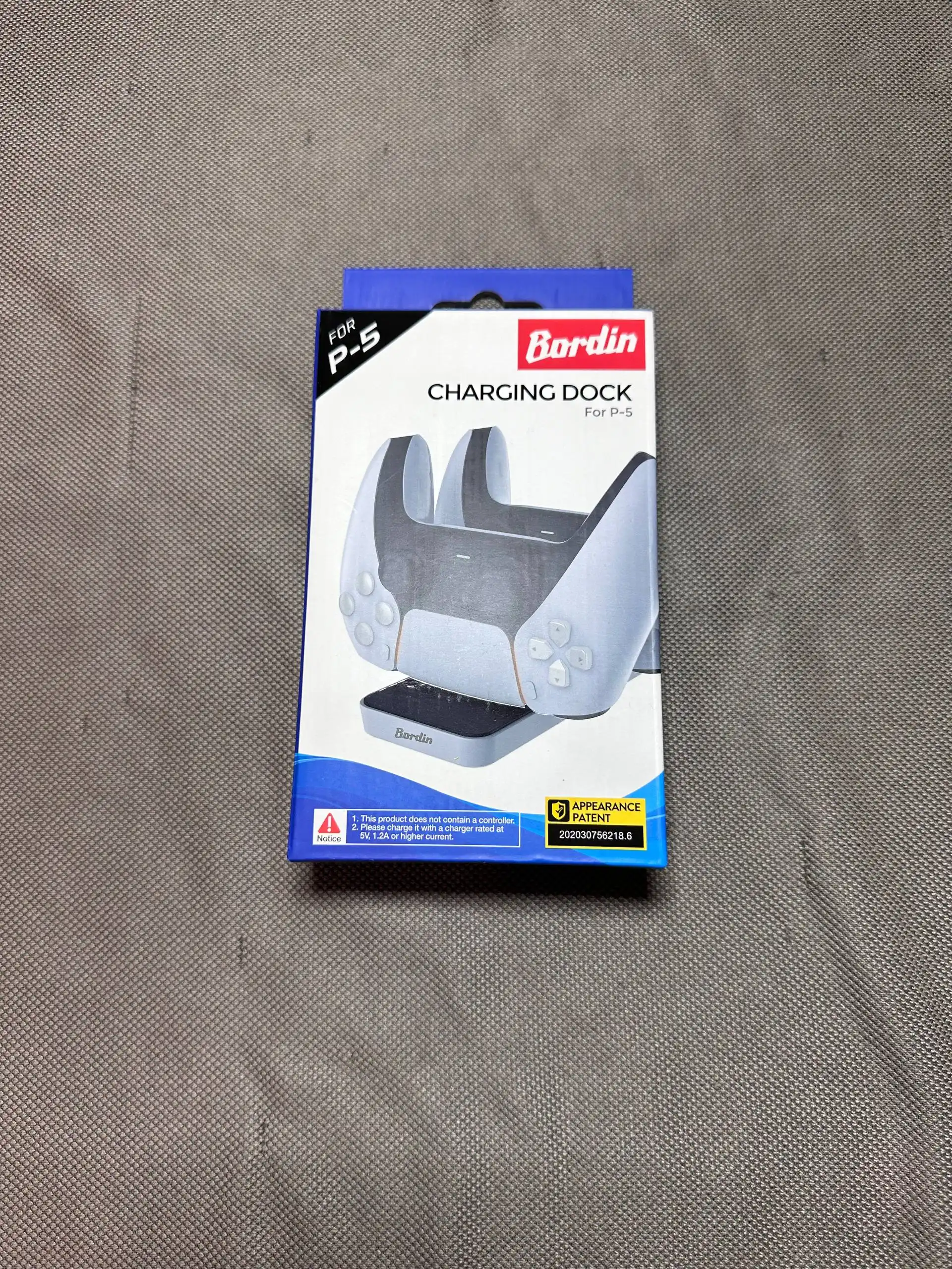 Зарядная станция для двух джойстиков PlayStation 5 - Аксессуары для игровых консолей (Электроника) в Иркутск