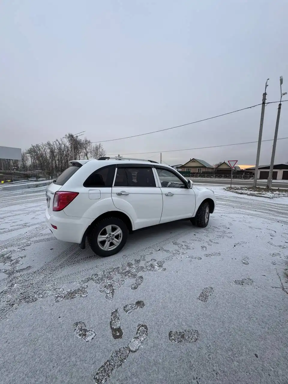 Продажа автомобиля LIFAN X60 2014 года