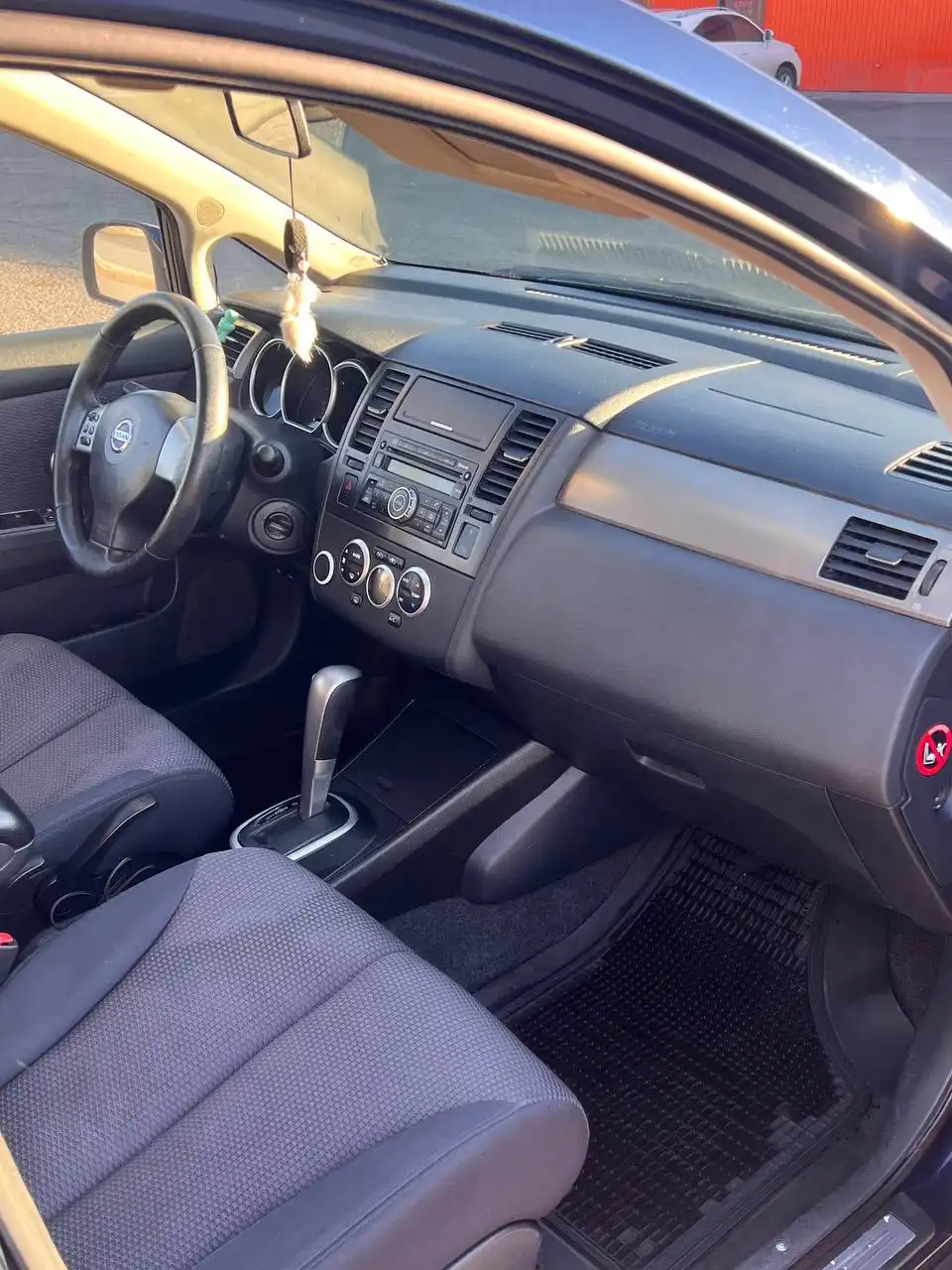 Продажа автомобиля 2007 года в хорошем состоянии