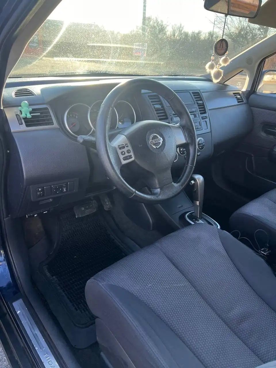 Продажа автомобиля 2007 года в хорошем состоянии