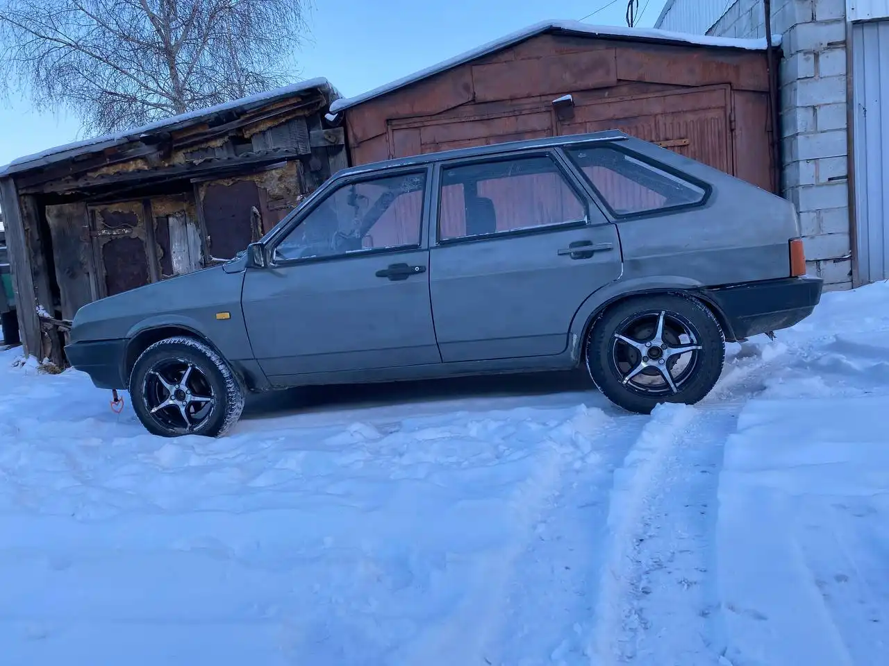 Продажа автомобиля Toyota Camry 2008 года