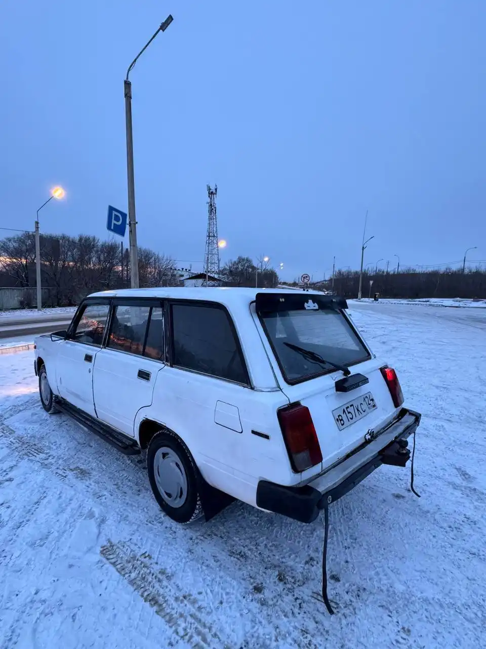 Продается автомобиль 2003 года выпуска