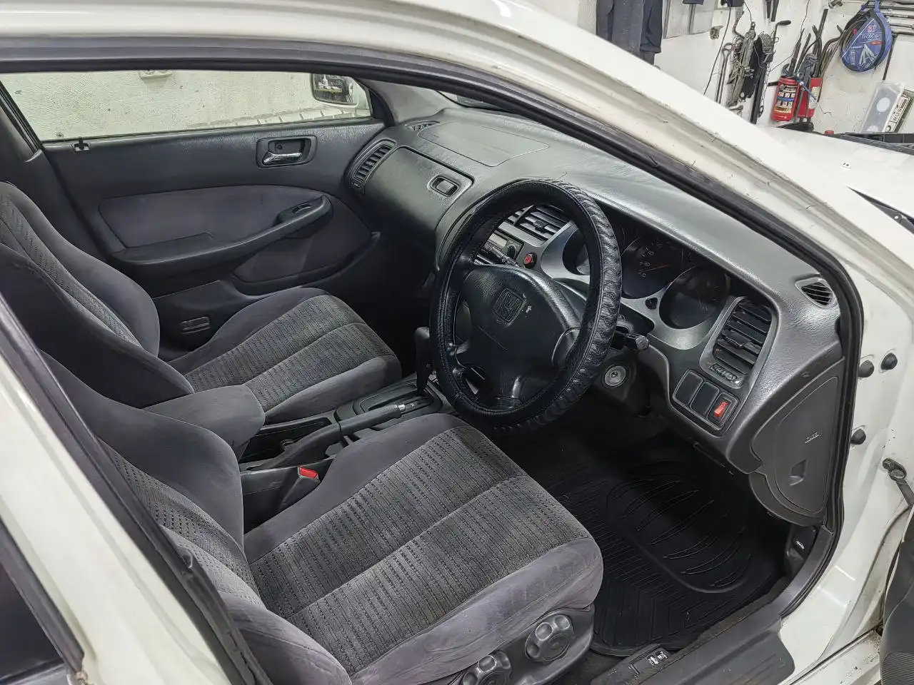 Продажа автомобиля 2000 года выпуска - Авто в Абакан