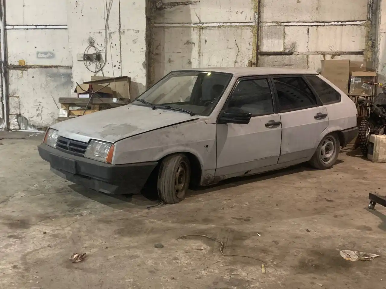 Продам автомобиль без тормозов с летней резиной - Авто в Абакан