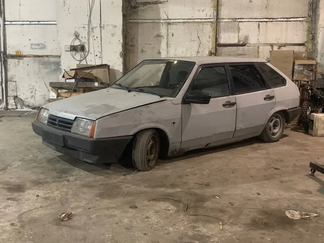 Продам автомобиль без тормозов с летней резиной - Универсал в Абакан