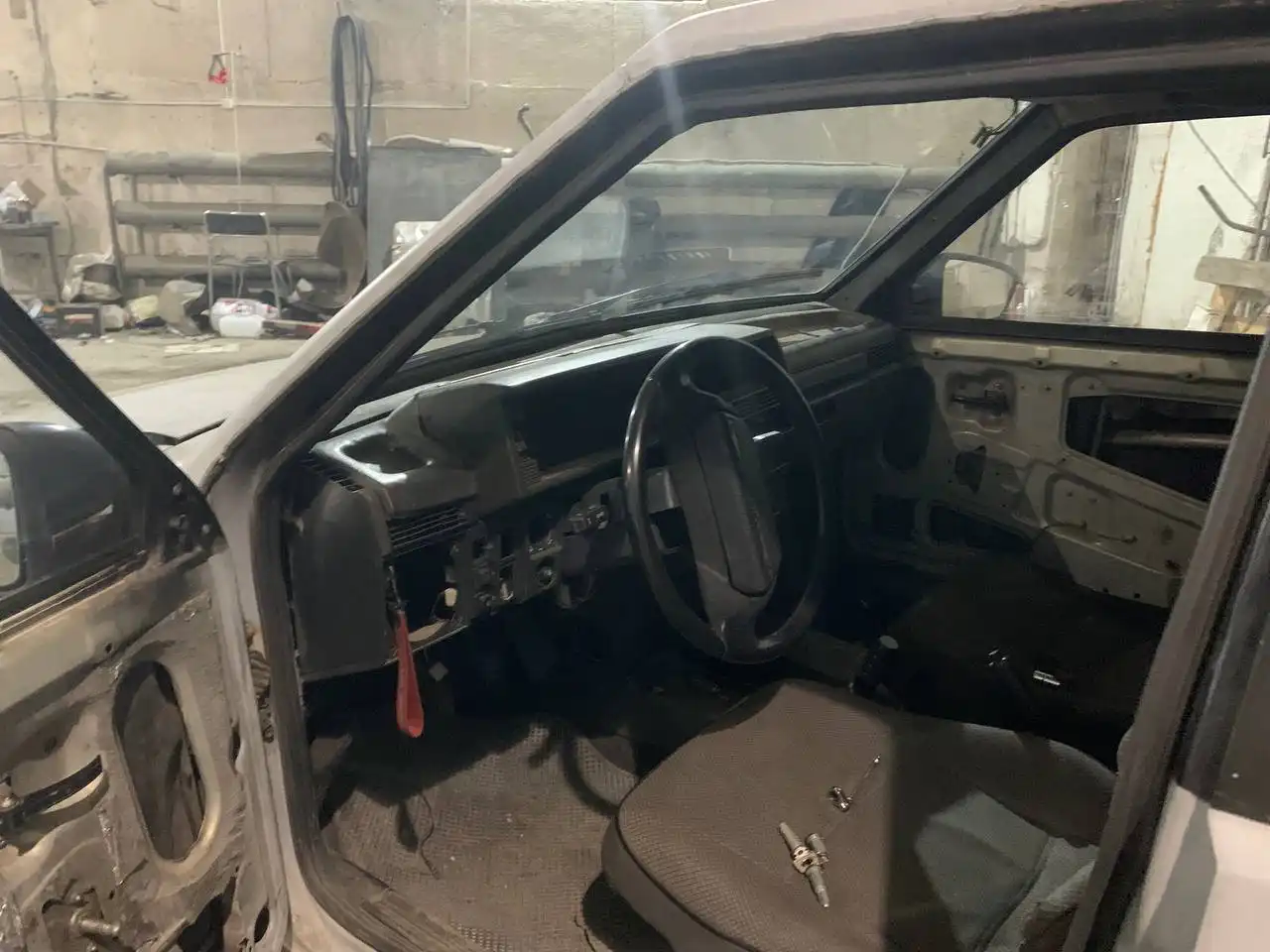 Продам автомобиль без тормозов с летней резиной - Авто в Абакан