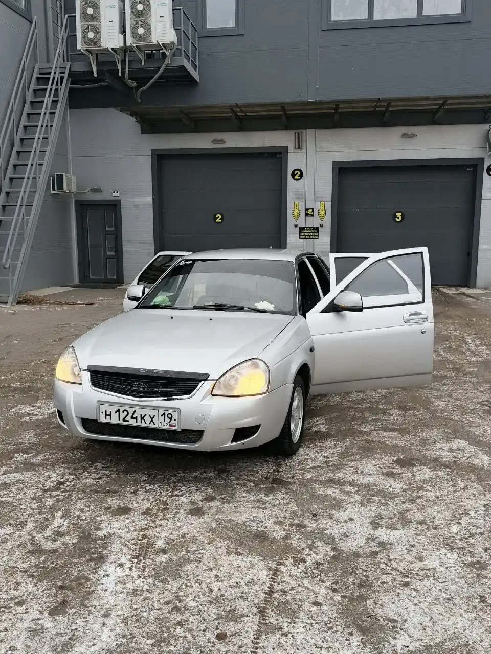 Обмен с доплатой до 45 - Авто в Абакан