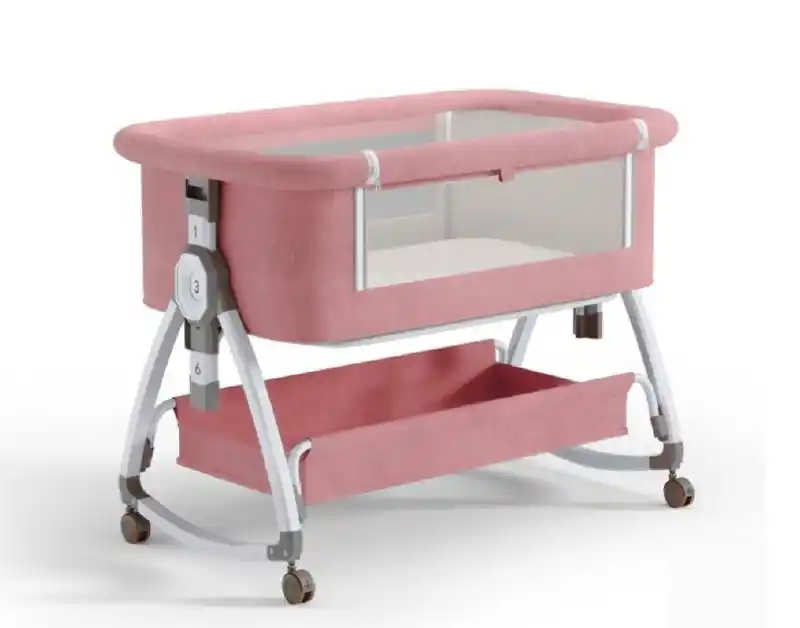 Приставная кроватка с матрасом и постельным бельем - Товары для детей в Москва