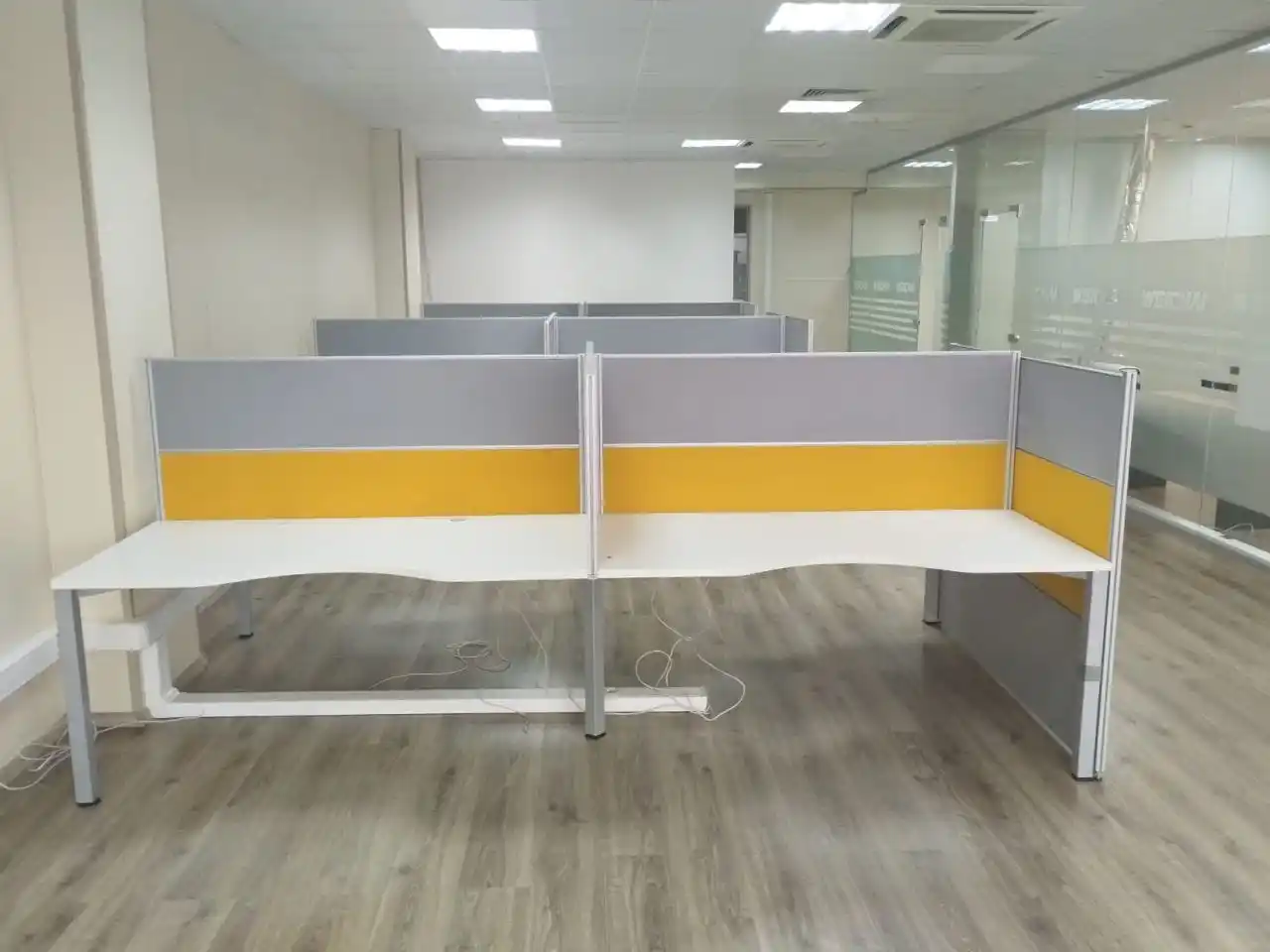 Продам переговорные столы для open space