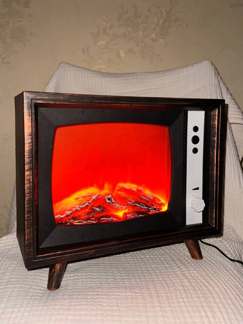 Ваш уютный новогодний камин