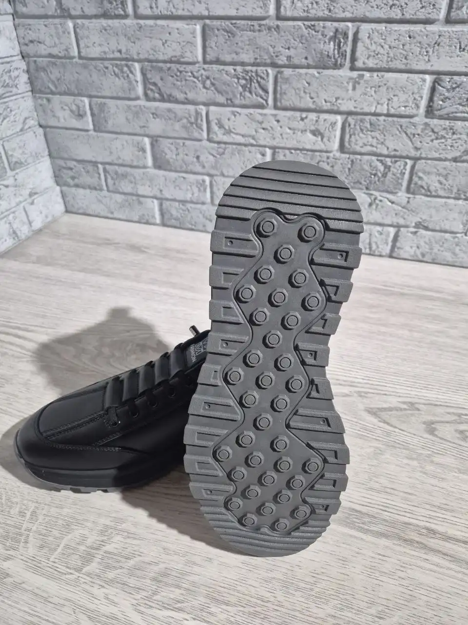 Кроссовки Tommy Hilfiger