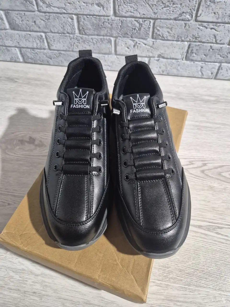 Кроссовки Tommy Hilfiger