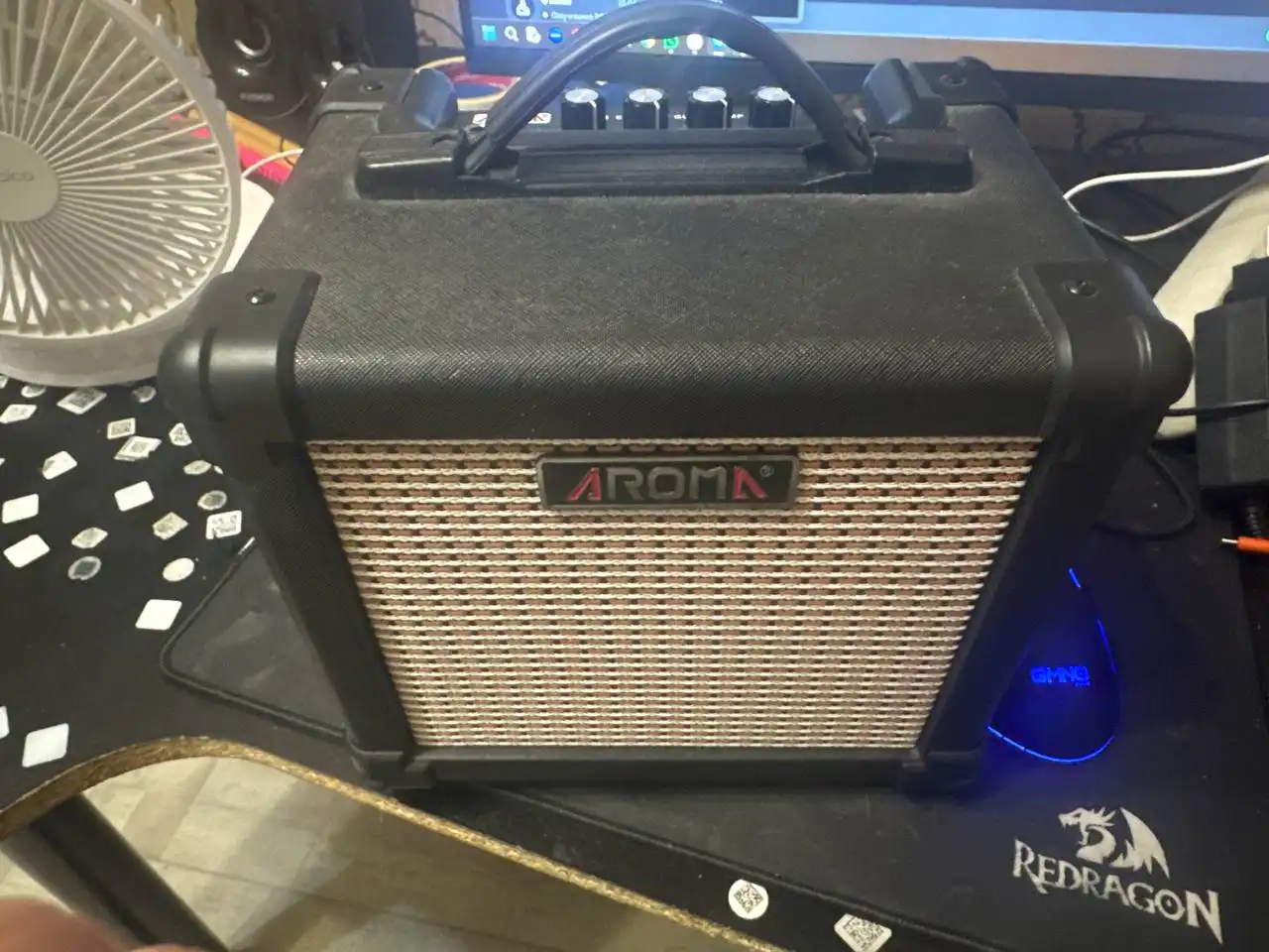 Продажа гитарных комбиков