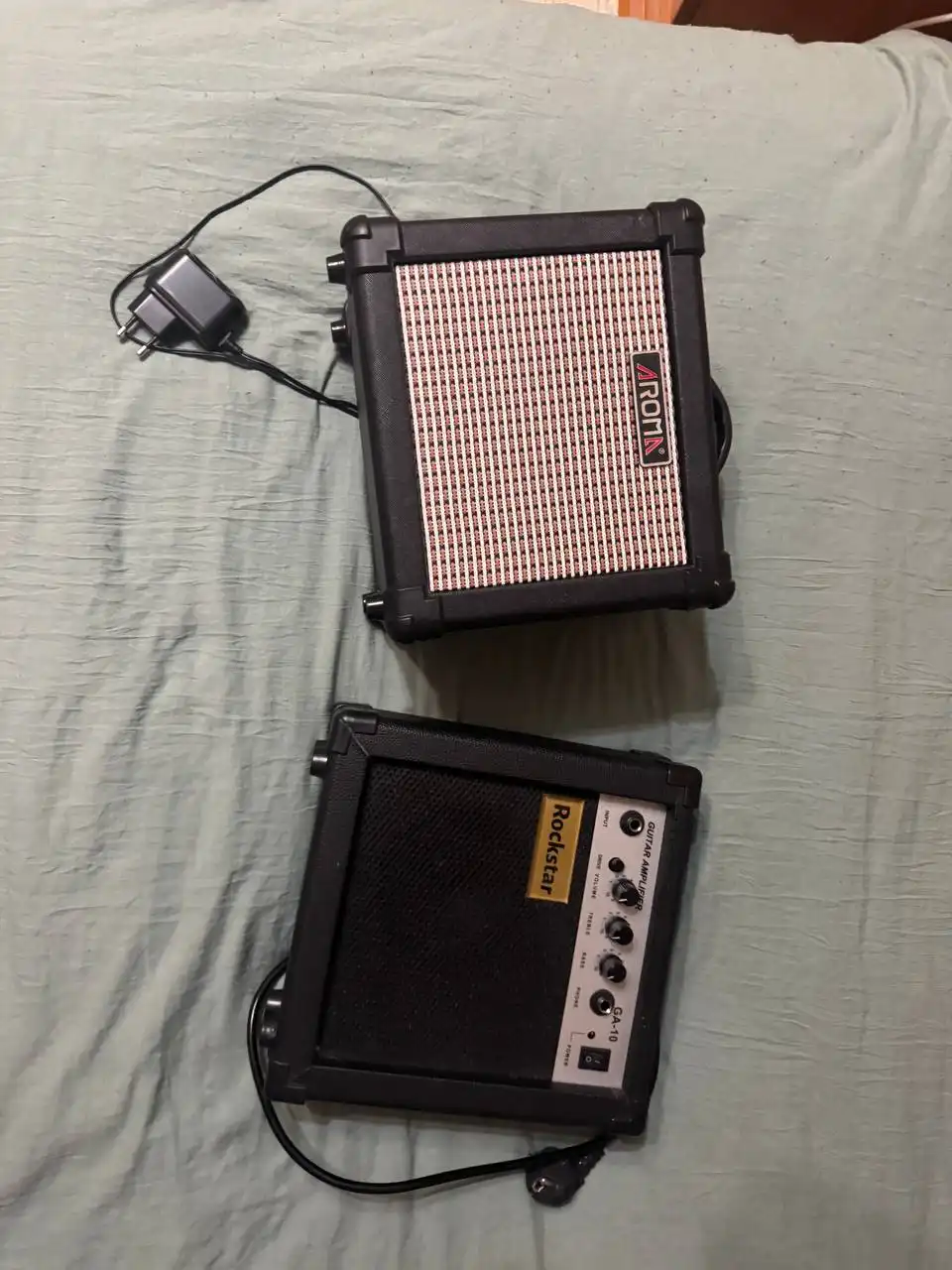 Продажа гитарных комбиков