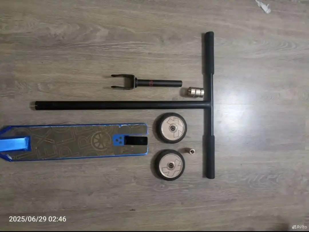 Продажа деталей от трюкового самоката