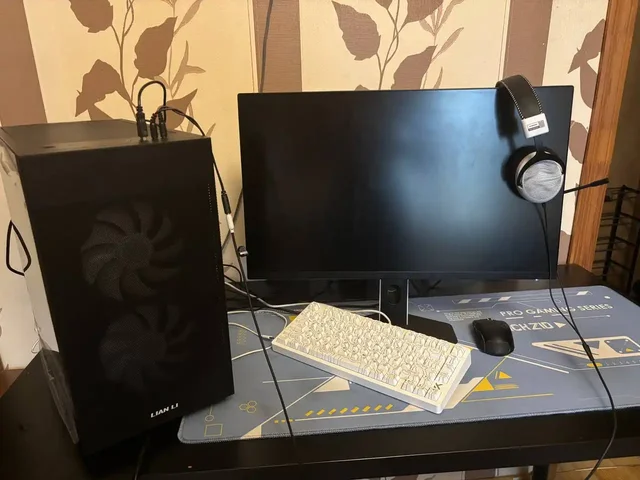 Игровой компьютер с монитором и периферией - Электроника в Москва