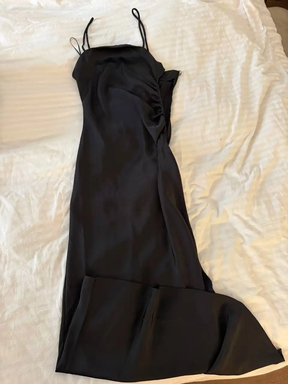 Платье рыбка с вырезом на ноге М (Maag)