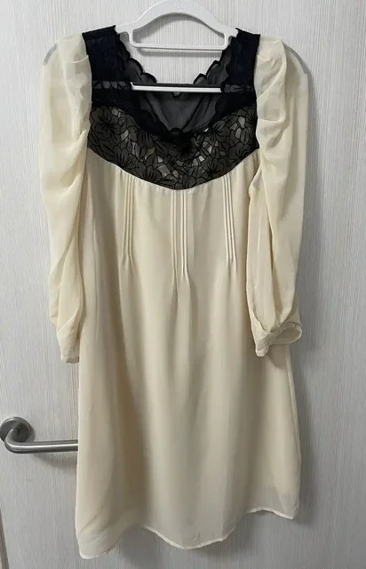 Платье Oasis с незначительными повреждениями - Одежда в Москва