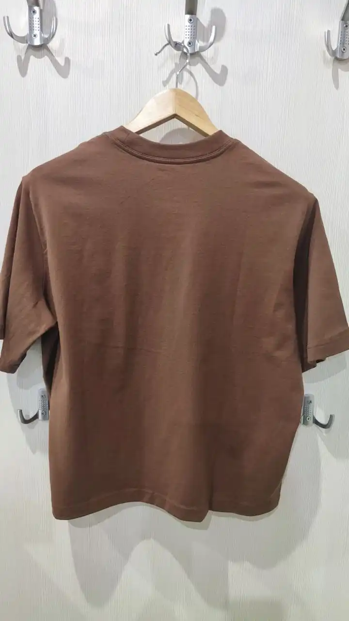 Продажа новой футболки Nike размер 42 (s)