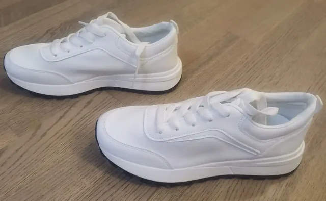 Новые женские кроссовки 3 модели - частное объявление в Москва