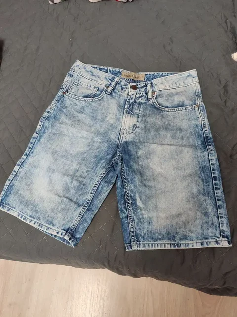 Мужские джинсовые шорты размер 46 - Мужская одежда в Москва