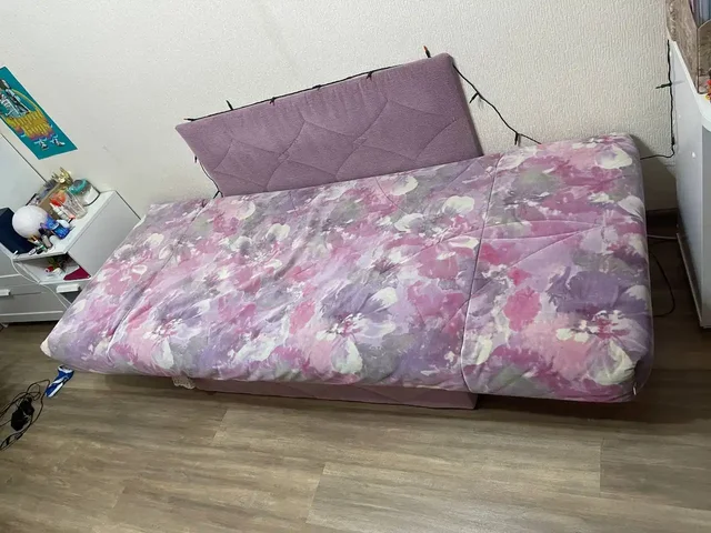 Диван в нормальном состоянии - Инструменты в Москва