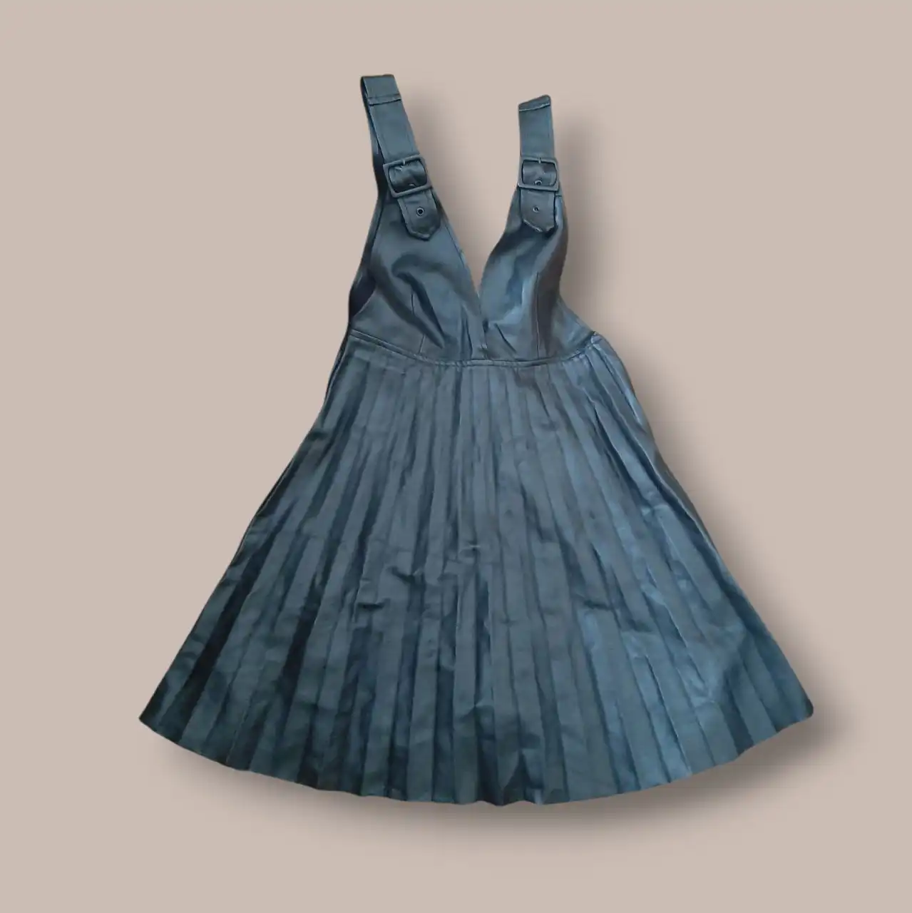 Сарафан, экокожа, 42 размер - Женская одежда (Одежда) в Москва