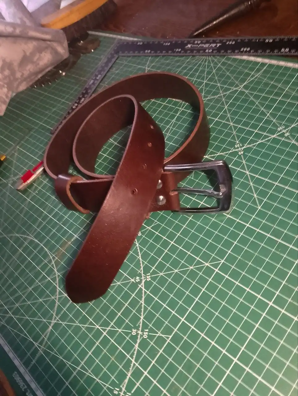 Кожаный ремень ручной работы из итальянской натуральной кожи - Аксессуары (Одежда) в Москва