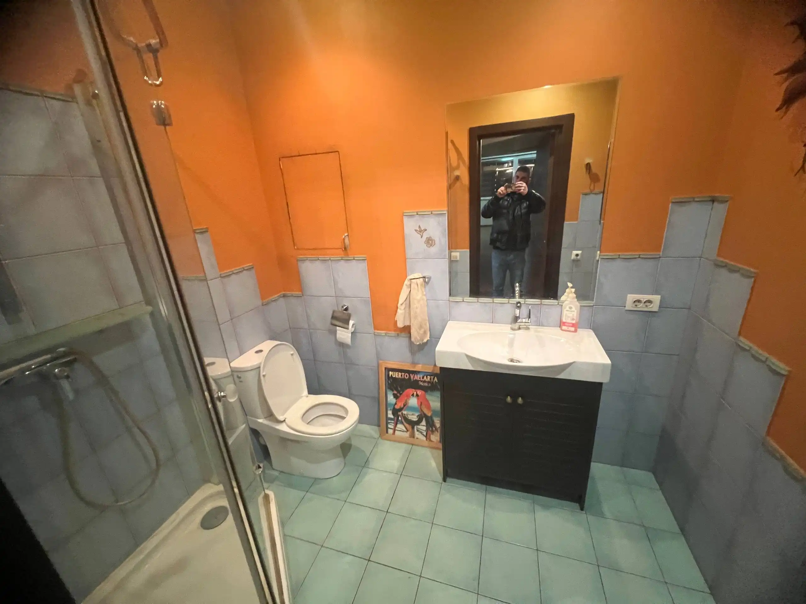 Продажа мебели и сантехники из старой квартиры - Барахолка в Москва