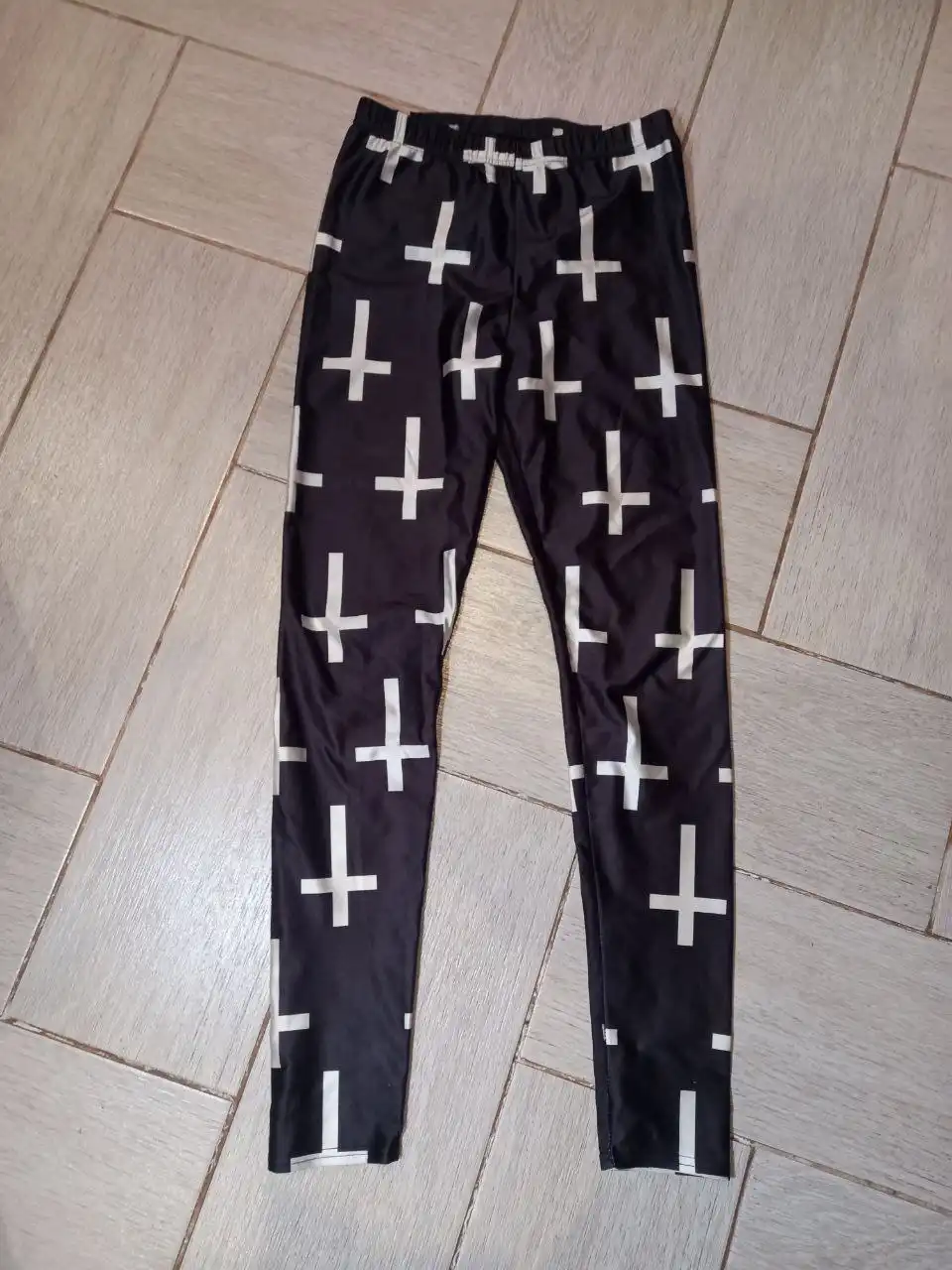 Лосины 42-44 размера - Спортивная одежда (Одежда) в Москва