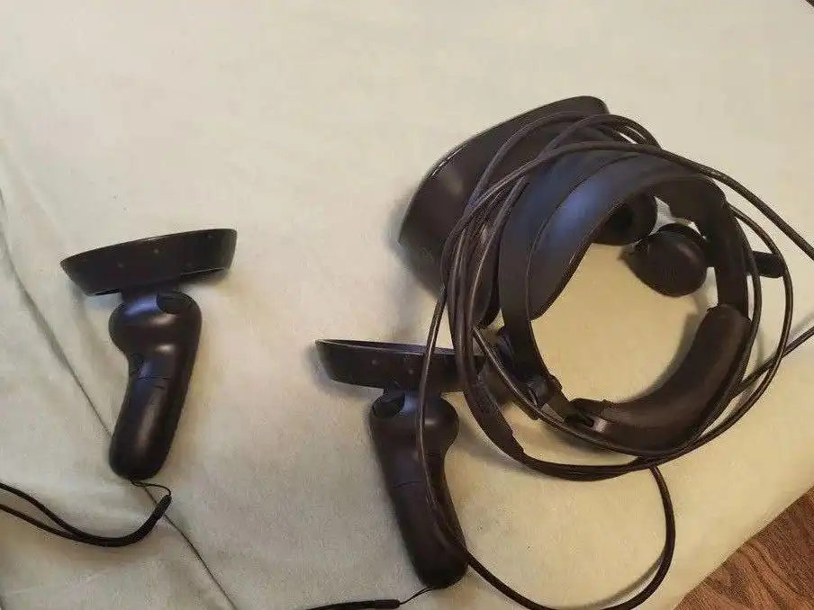 Продажа шлема VR - VR-шлемы (Электроника) в Москва