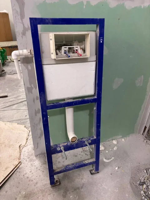 Инсталляция 4к - Бумага в Москва