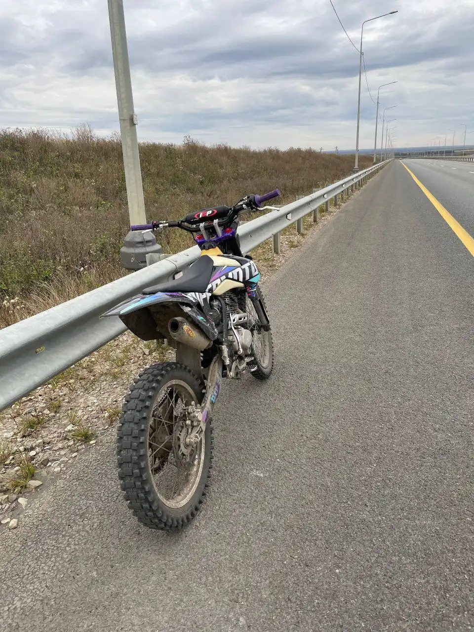 Срочная продажа товара по дешевке - Барахолка в Москва