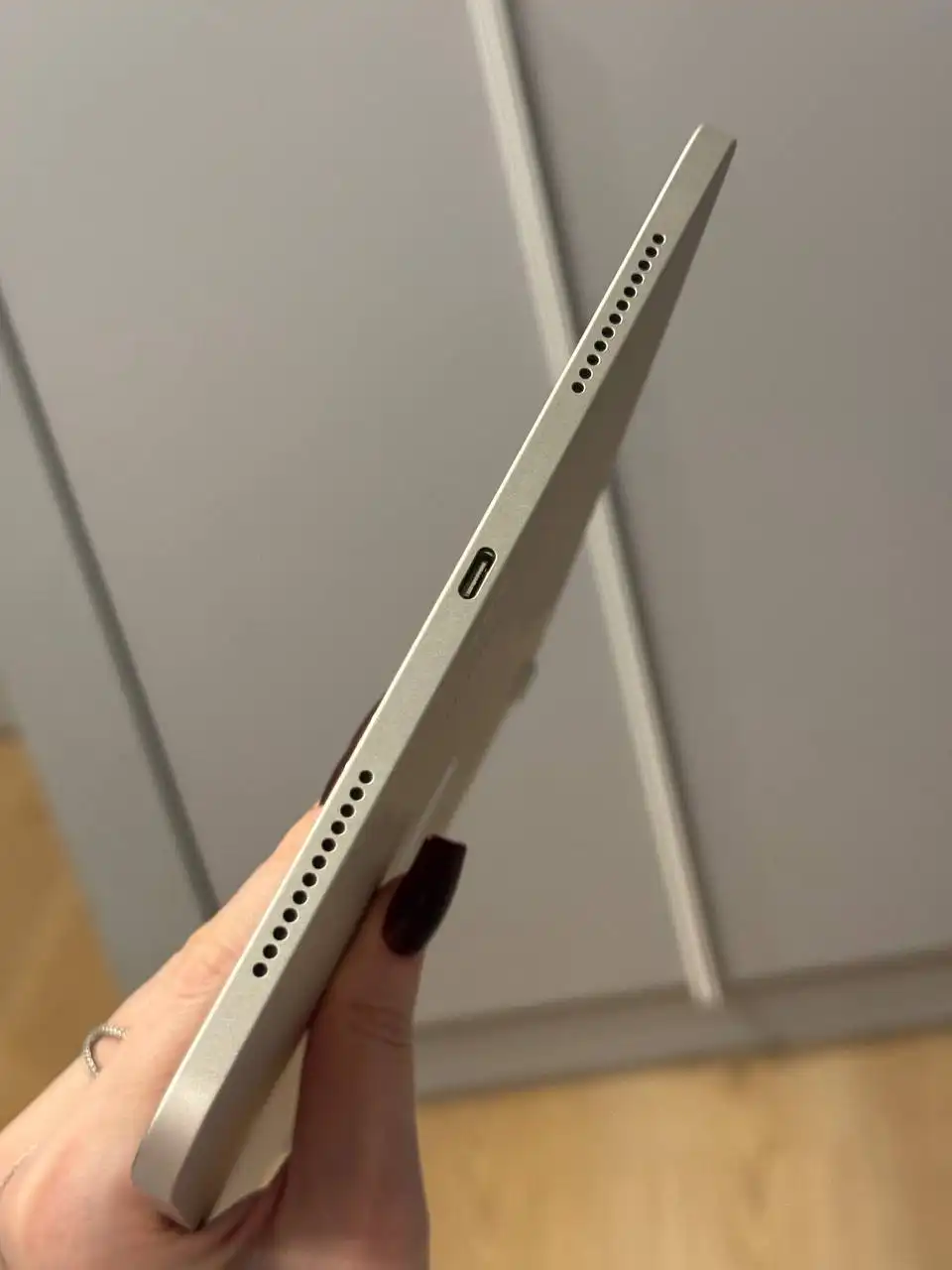 Продам IPad 5 Air 2022 64ГБ - Планшеты (Электроника) в Москва