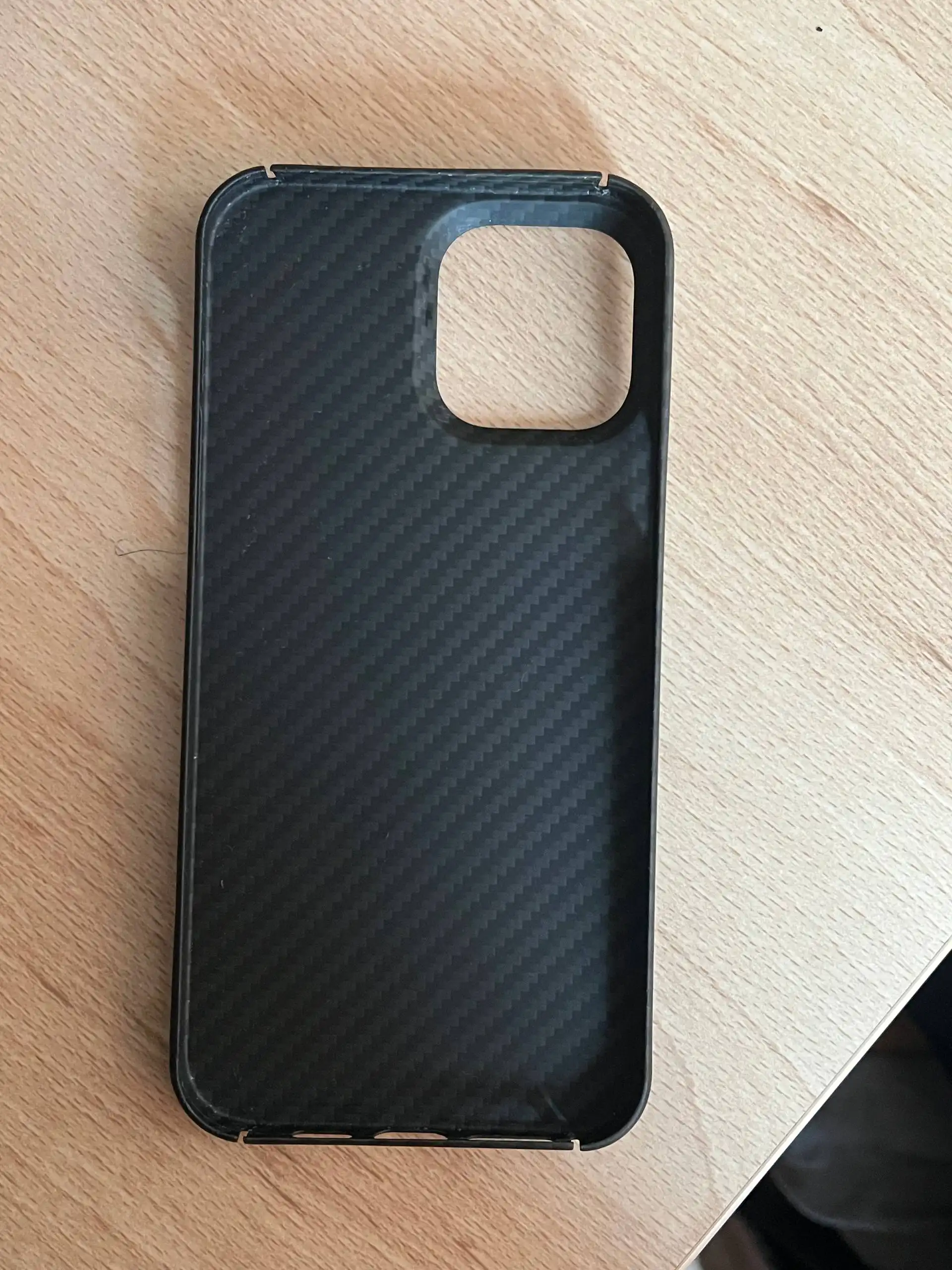 Продам карбон чехол на Iphone 13 Pro Max - Аксессуары для телефонов (Электроника) в Москва