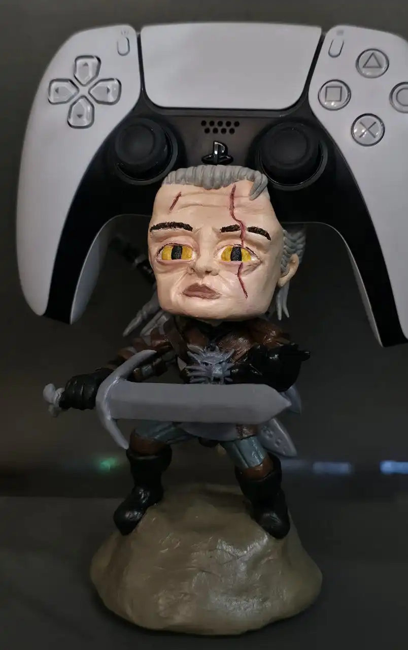 Авторская фигурка Ведьмака ручной работы - Рукоделие/Хендмейд (Хобби и отдых) в Москва