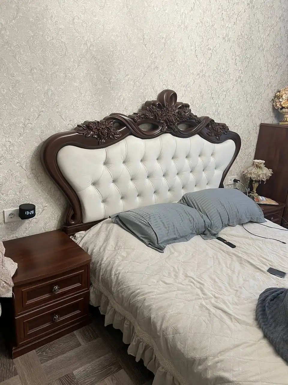 Продажа спального гарнитура без матраса - Мебель (Барахолка) в Москва