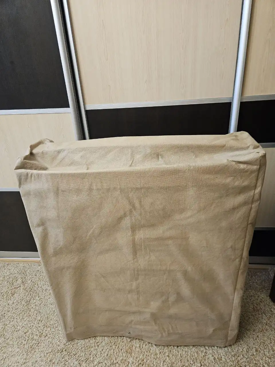 Продам б/у кровать-раскладушку на ламелях с повреждениями - Барахолка в Москва