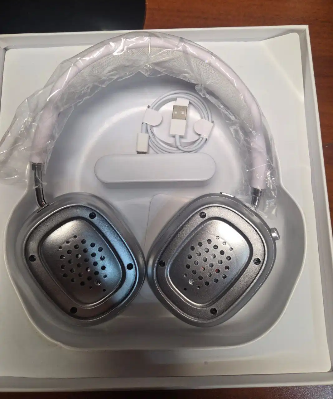 AirPods Max реплика в идеальном состоянии - Наушники (Электроника) в Москва