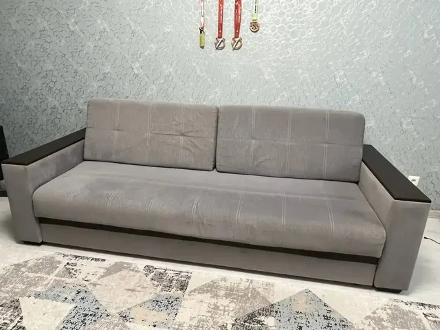 Диван Мадрид из Хофф в хорошем состоянии - Двери в Москва
