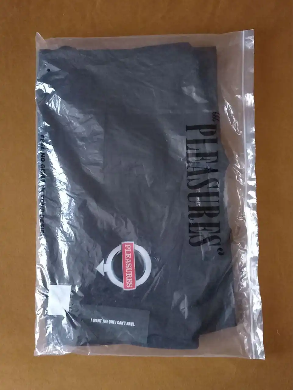 Толстовка Pleasures размер S - Одежда в Москва