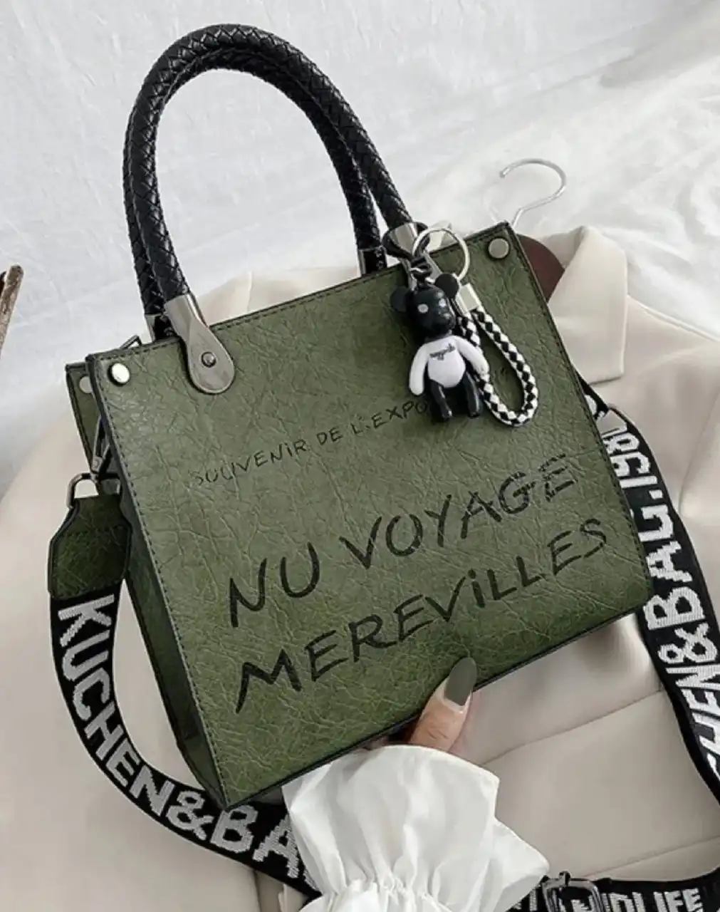 Продаю быстро в связи с переездом - Барахолка в Москва