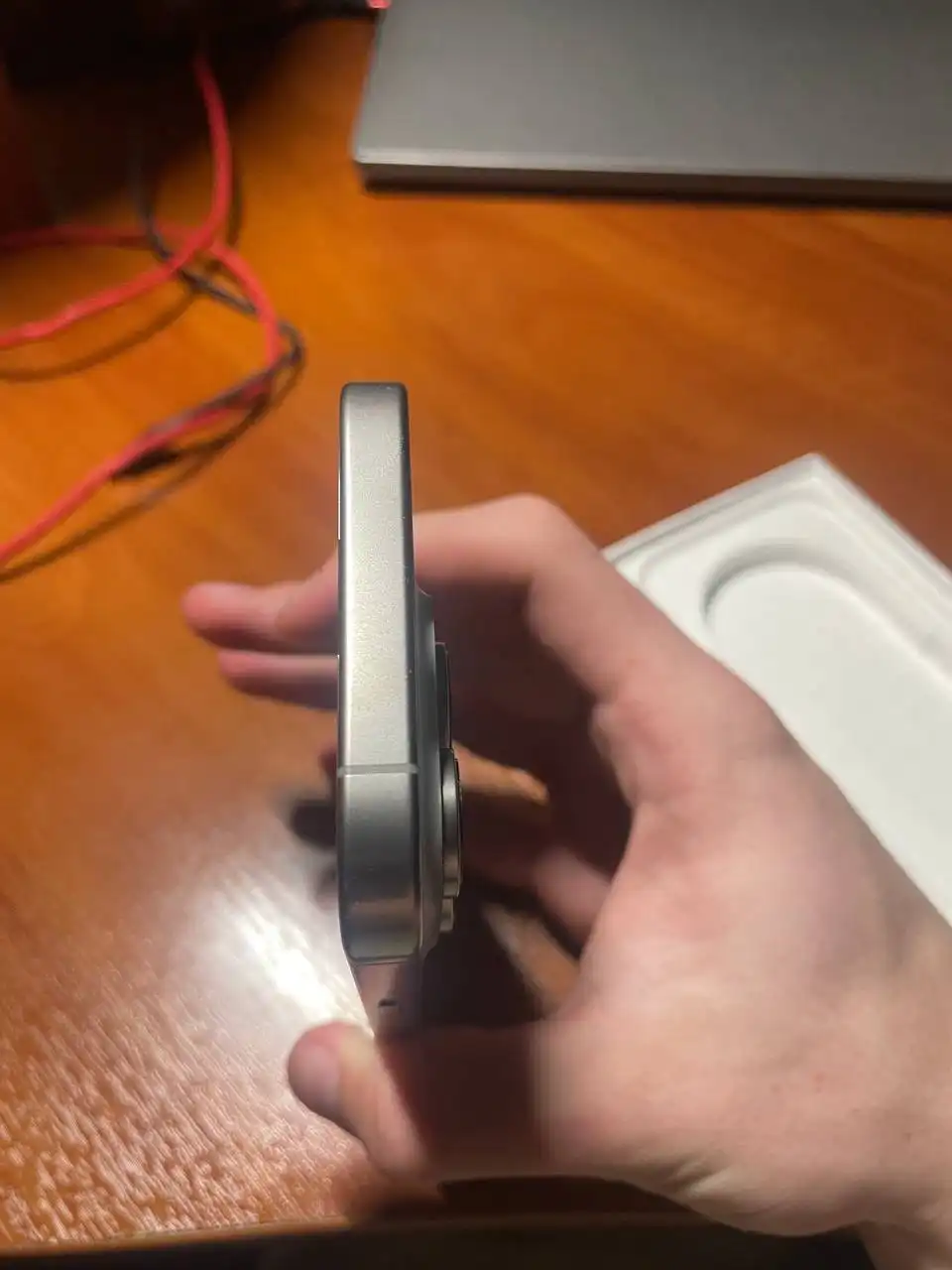 iPhone 16 Pro 128GB Натуральный титан - Смартфоны (Электроника) в Москва